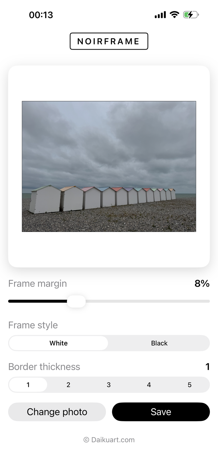 NoirFrame — cadre blanc