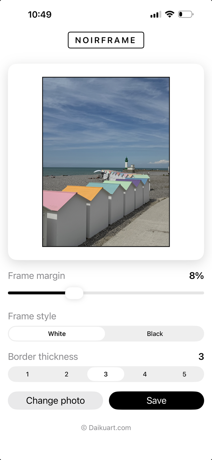 NoirFrame — cadre blanc, exemple